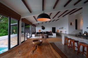 Lunar Villas Koh Tao - Luxury Private Pool Villas