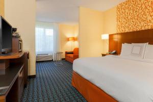 Large King Room room in Fairfield Inn & Suites by Marriott Yuma