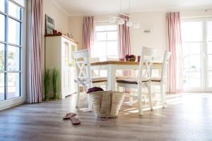 Ferienhaus Schilfrohrsänger 21-Teichperle-