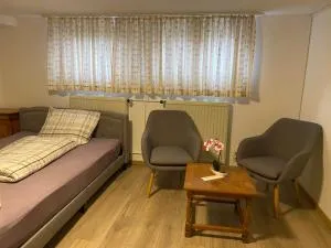 Van Kim 2 - Souterrain Monteurwohnung - 埃姆登