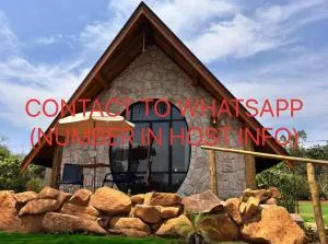 Chalé Stone - 布罗塔斯