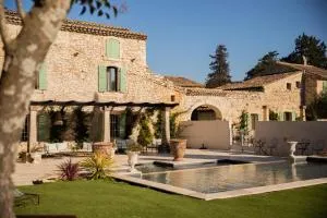 Maison Roucas - Restaurant et chambres d'hôtes - Solérieux