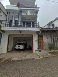 Aishah Villa Sikunir Syariah - 沃诺索博