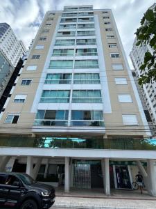 Beleza e conforto frente mar Balneário Camboriú