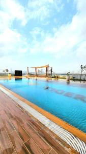 Studio apartment in jumeriah village triangle district 2