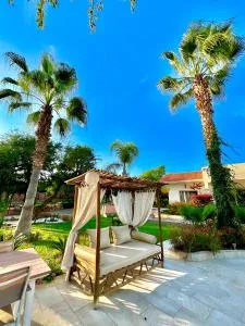 Villa blanche piscine chauffée - Aït Ahmed