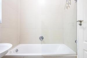 Charming Sea Point Studio