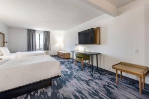 Fairfield by Marriott Inn & Suites Greensboro Coliseum Area