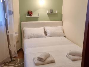 Villa Perla with Sea View