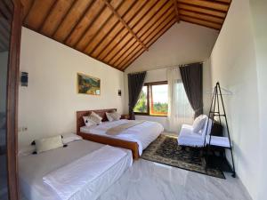 Dira Bungalows