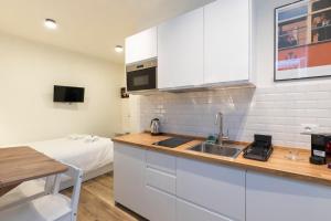 I Host Apartment - Pomponazzi ROSA