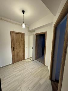 My place Bucur