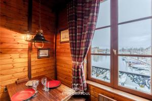 Appartements Le Carre - Studio ON the port of Honfleur - Incredible view 2 P : photos des chambres