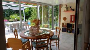 Villas Villa avec piscine en Alsace : photos des chambres
