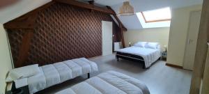 Maisons de vacances Gite le petit village 7 kms du Zoo de Beauval : photos des chambres