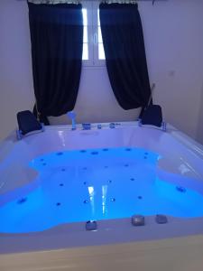 Meteora Grande luxury suite & spa villa