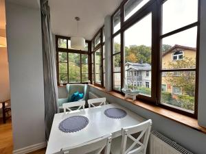 Yonekawa Apartments, Molo & Monte Cassino