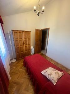 2 Bedroom apartment with sea view 