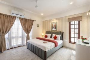 Emerald Apartment 301 Nr MG Road Daily Housekeeping