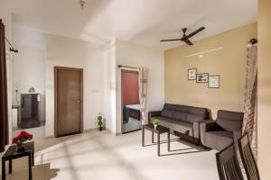 JhilMil Pool Villa by StayJadeParty VillaLawn