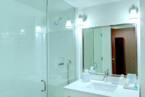 Guest room, 2 Queen room in Four Points by Sheraton Oklahoma City Quail Springs
