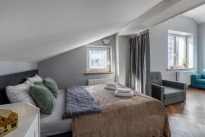 Close-Central Warsaw Apartment - Great Location- Praga Północ - 18 People -Marcinkowskiego