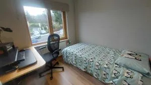 Bright Spacious 3BD Family Home in Quiet Estate - Carrickmines