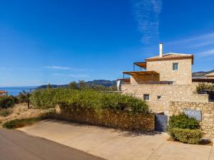 Lithos Guesthouse Kardamili