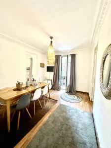 Big and Bright Apartment BCN