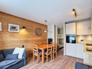 Appartement Sud Confort 4-5 pers, Balcon, Proche pistes - FR-1-425-173