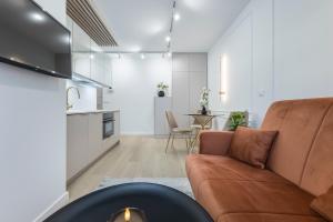 Apartament JEROZOLIMSKIE 89 Centrum Warszawy w pełni wyposażone