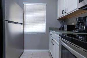 Cozy Family 3BR Townhouse Perfect Stay for 6 Guests