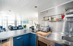 Lorna, Houseboat , West Mersea