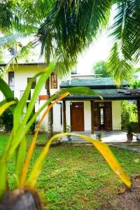 Arjun Boutique Villa in Katunayake for Airport Transit - Opatha