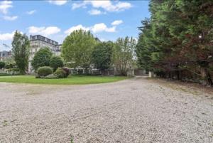 Studio 100M de la plage & casino