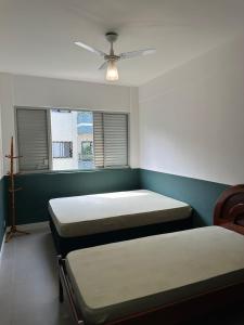 aconchegante frente mar