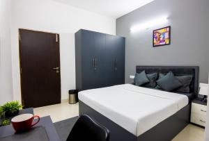 Housr 43 Gachibowli Hyderabad Near DLF Cybercity