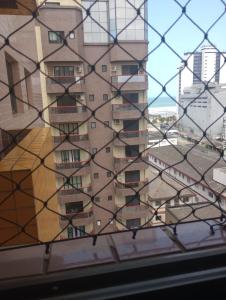 Ap uma esquina da praia