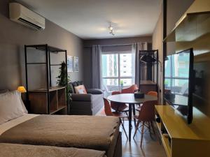 Varanda Mar - Studio com Varanda e Enxoval Completo - 100m da Praia - Canal 4