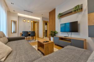 Kalman-Srebrna Pahulja Zlatibor centar-Garazno mesto