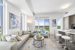 One of a Kind Penthouse in Markham