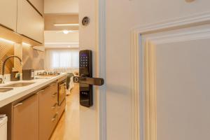 Studio Moderno e Aconchegante para Casal no Leme