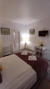 Neferprod Apartments - IS - CAM 03