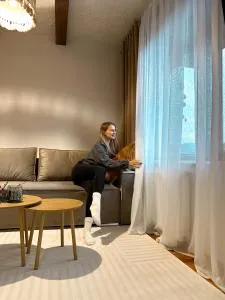 Тіна - 斯拉夫西克