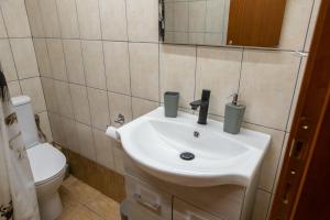 Heart of Xanthi Cozy and Central