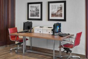 Four Points by Sheraton Edmonton West