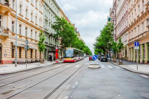 Chodska Prague by Blueground 2