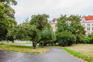 Chodska Prague by Blueground 2