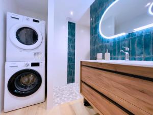 Maisons de vacances Villa Eleonore - Chic Central Retreat Heated Pool : photos des chambres