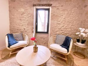 Maisons de vacances Villa Eleonore - Chic Central Retreat Heated Pool : photos des chambres